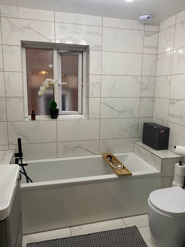 bathtub white ceramic installation